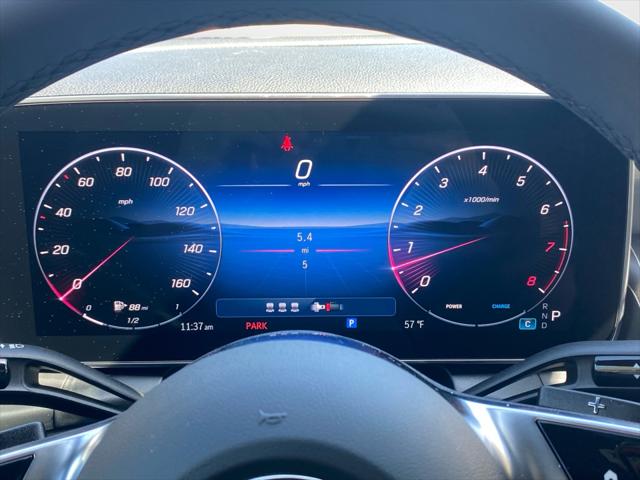 2026 Mercedes-Benz GLC Unknown