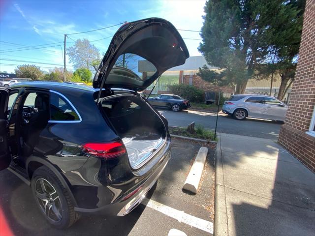 2026 Mercedes-Benz GLC Unknown