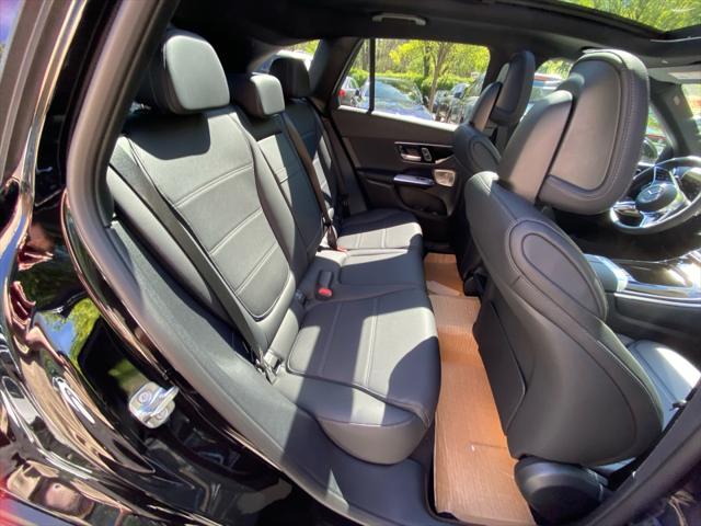 2026 Mercedes-Benz GLC Unknown
