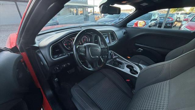 2019 Dodge Challenger SXT