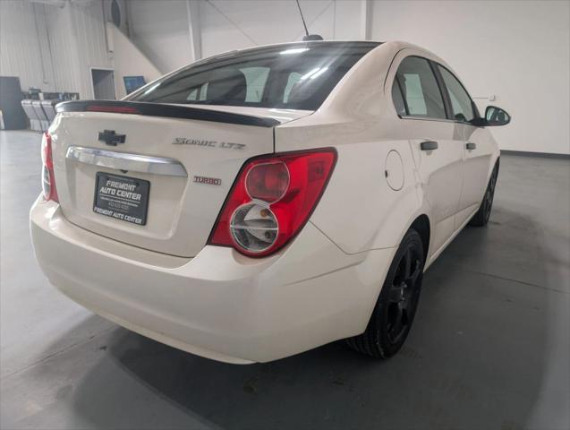 2015 Chevrolet Sonic LTZ Auto