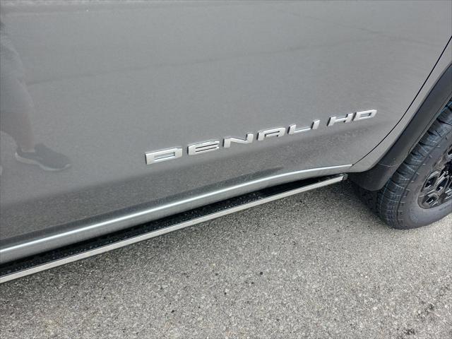 2026 GMC Sierra 2500HD Crew Cab, Standard Bed, Denali, 4WD