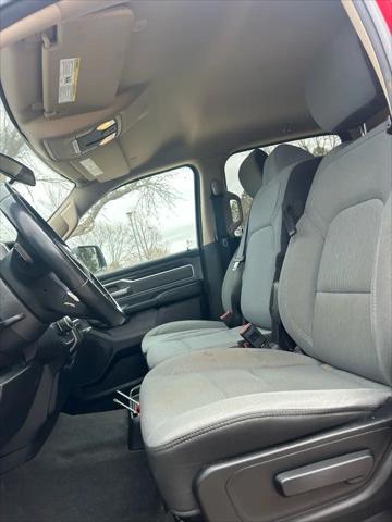 2020 Ram 1500 Big Horn Crew Cab 4x2 6'4" Box