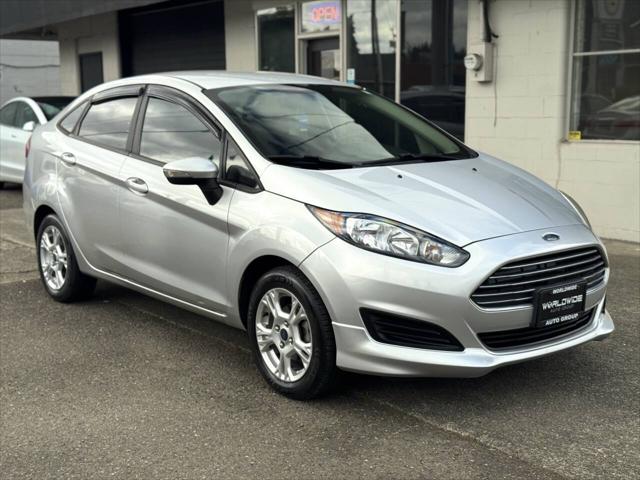 2015 Ford Fiesta SE 4dr Sedan