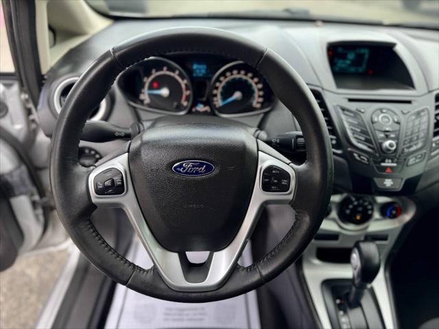 2015 Ford Fiesta SE 4dr Sedan