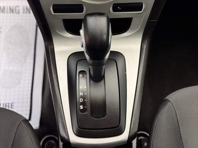2015 Ford Fiesta SE 4dr Sedan