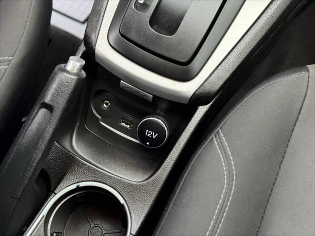 2015 Ford Fiesta SE 4dr Sedan