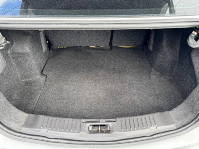 2015 Ford Fiesta SE 4dr Sedan