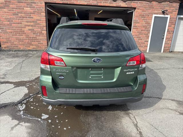 2013 Subaru Outback 2.5i Premium