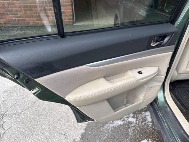 2013 Subaru Outback 2.5i Premium