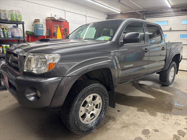 2010 Toyota Tacoma V6 4x4 4dr Double Cab 5.0 ft SB 6M for sale in East Barre, VT