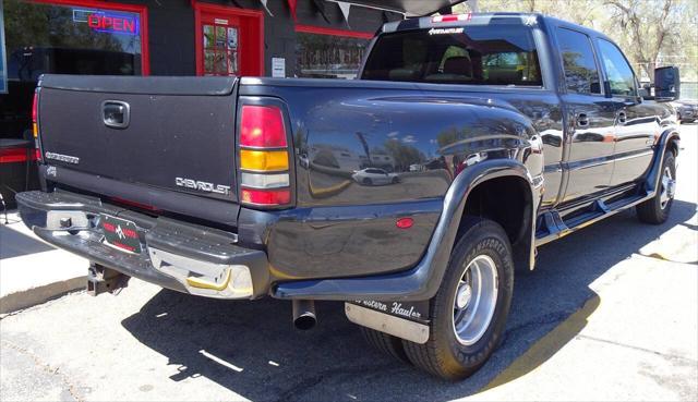 2004 Chevrolet Silverado 3500 LT