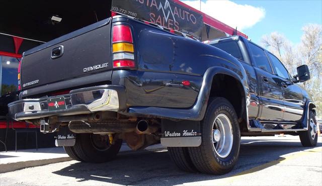 2004 Chevrolet Silverado 3500 LT