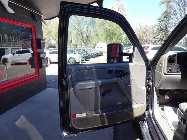 2004 Chevrolet Silverado 3500 LT