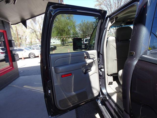 2004 Chevrolet Silverado 3500 LT