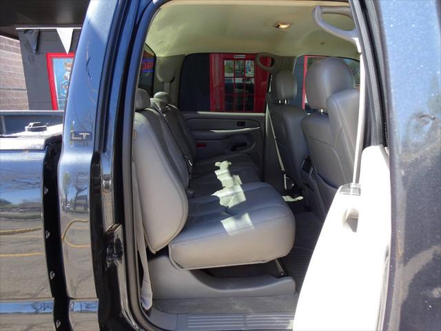 2004 Chevrolet Silverado 3500 LT