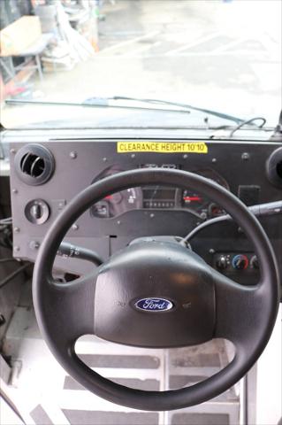 2019 Ford E-450 Stripped E 450 SD Commercial/Cutaway/Chassis 138 176 in. WB