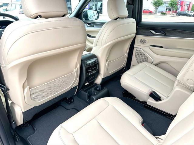 2026 Jeep Grand Cherokee L Limited 4x4