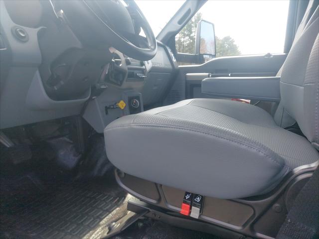 2027 Ford F-750 F-750 SD Diesel Straight Frame