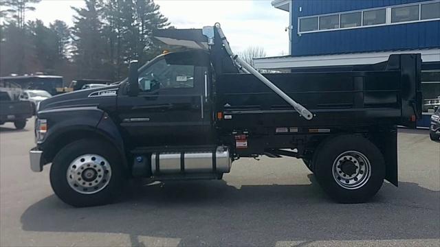 2027 Ford F-750 F-750 SD Diesel Straight Frame