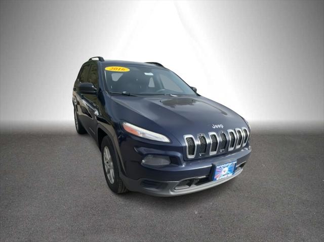 2016 Jeep Cherokee Sport