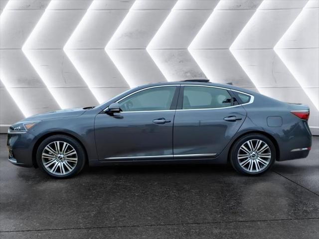 2018 Kia Cadenza Technology
