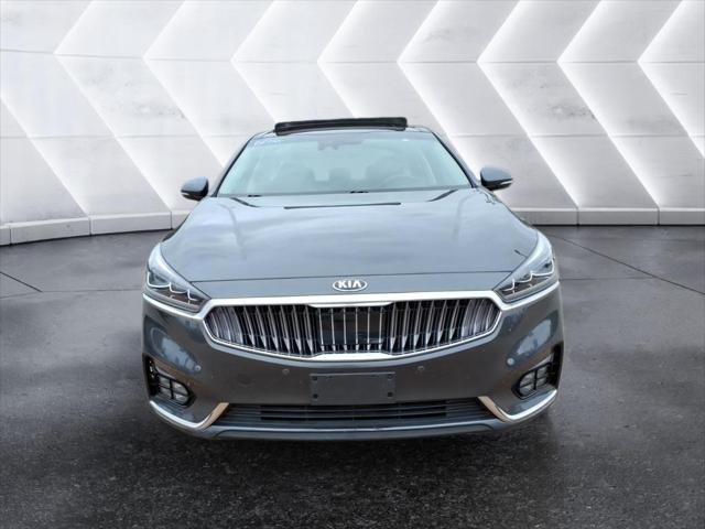 2018 Kia Cadenza Technology