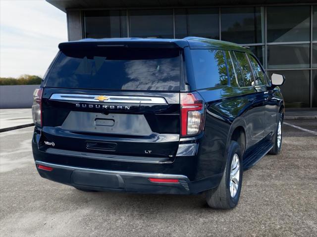2023 Chevrolet Suburban 2WD LT