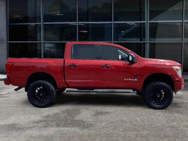 2022 Nissan Titan Crew Cab SV 4x4