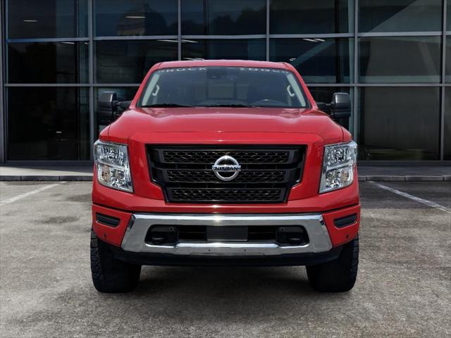 2022 Nissan Titan Crew Cab SV 4x4