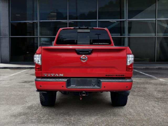 2022 Nissan Titan Crew Cab SV 4x4