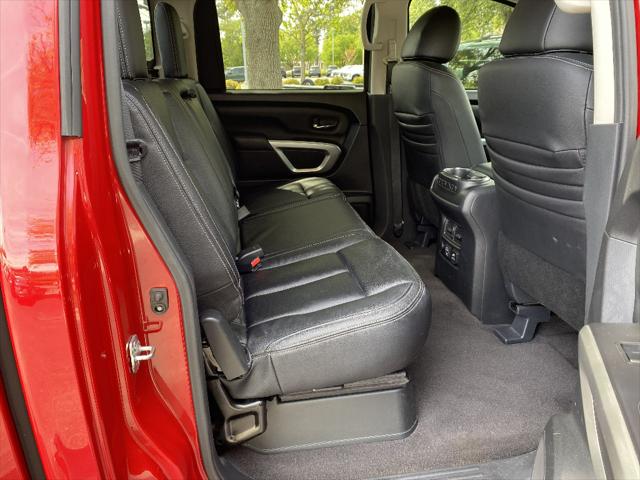 2022 Nissan Titan Crew Cab SV 4x4