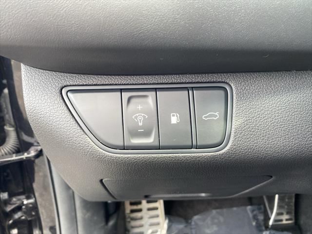 2023 Genesis G70 2.0T AWD