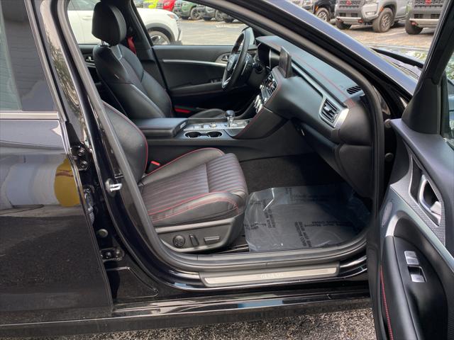 2023 Genesis G70 2.0T AWD