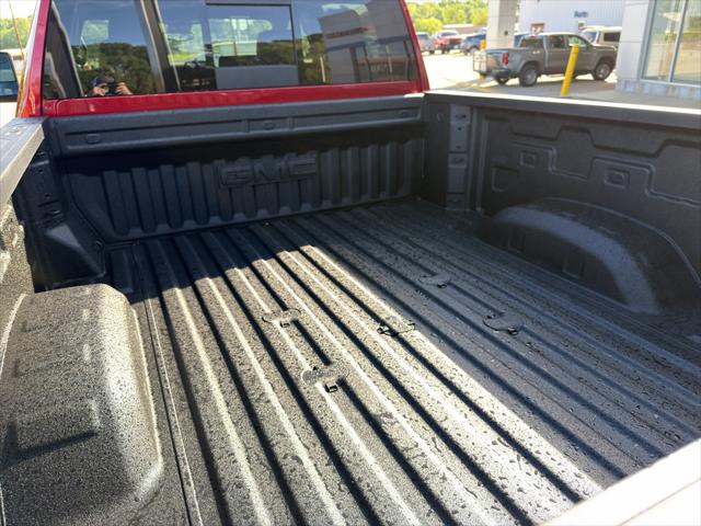 2026 GMC Sierra 2500HD Crew Cab, Standard Bed, AT4, 4WD
