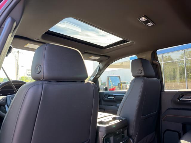 2026 GMC Sierra 2500HD Crew Cab, Standard Bed, AT4, 4WD