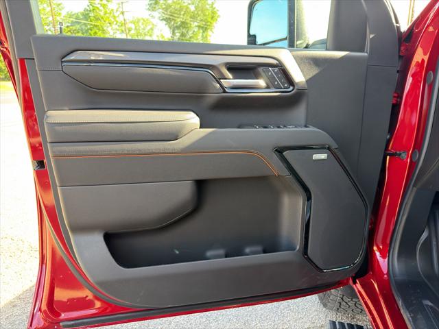 2026 GMC Sierra 2500HD Crew Cab, Standard Bed, AT4, 4WD
