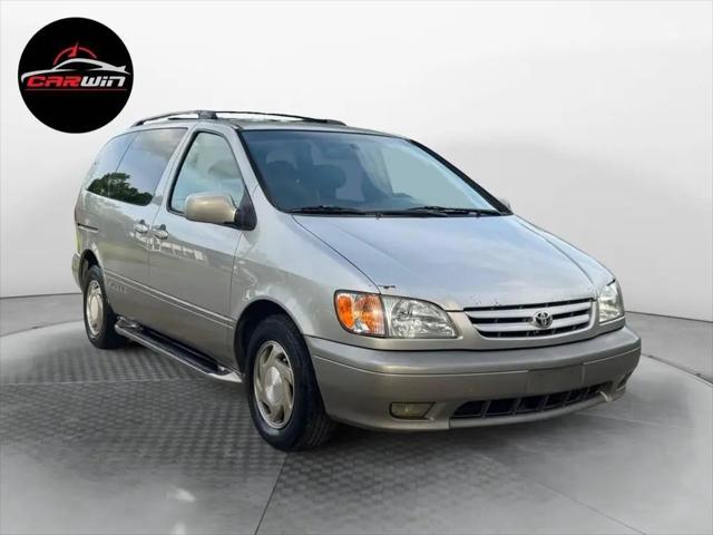 2001 Toyota Sienna XLE for sale in Katy, TX