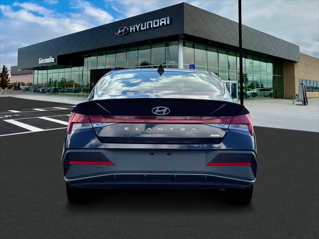 2026 Hyundai Elantra Hybrid SEL Sport