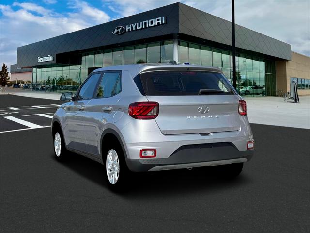 2026 Hyundai Venue SE