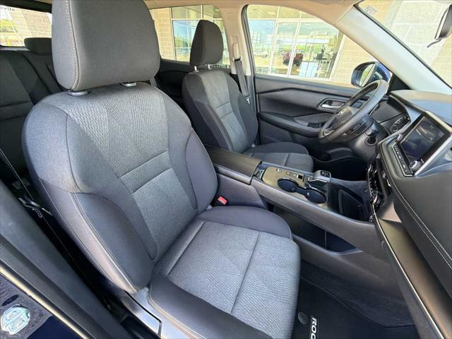 2025 Nissan Rogue SV FWD