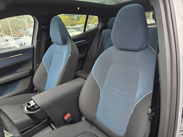 2026 Volvo EX30 Plus Twin Motor Performance, Fully electric