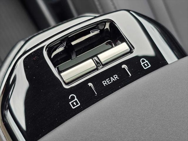 2026 Volvo EX30 Plus Twin Motor Performance, Fully electric