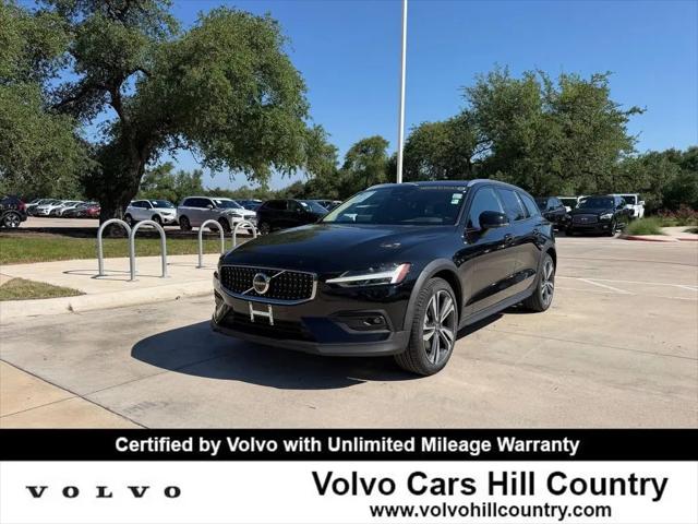 2025 Volvo V60 Cross Country Plus, B5 AWD Gas mild hybrid for sale in Austin, TX