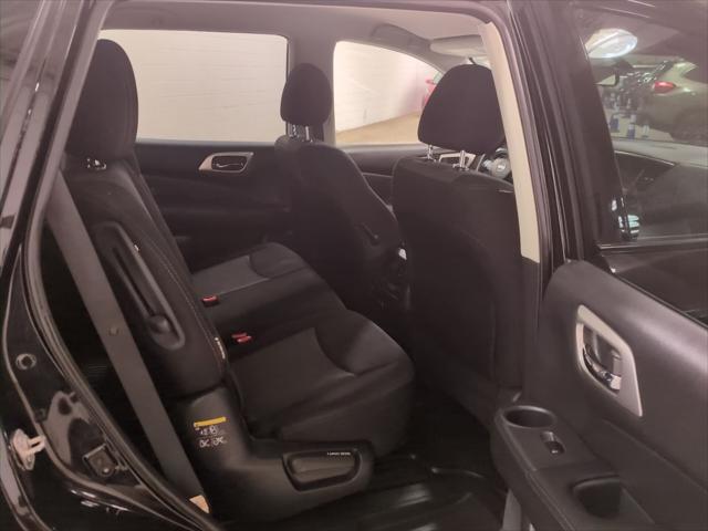 2020 Nissan Pathfinder S 2WD