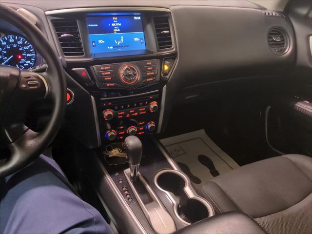 2020 Nissan Pathfinder S 2WD