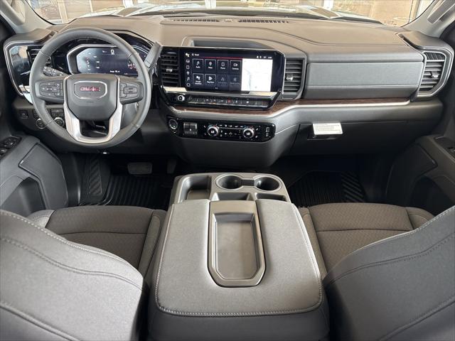 2026 GMC Sierra 1500 Crew Cab, Short Bed, Elevation, 4WD