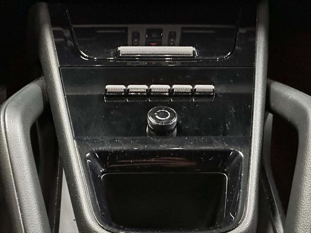 2025 Porsche Cayenne Base
