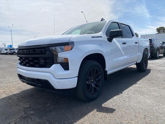 2026 Chevrolet Silverado 1500 4WD Crew Cab Short Bed Custom