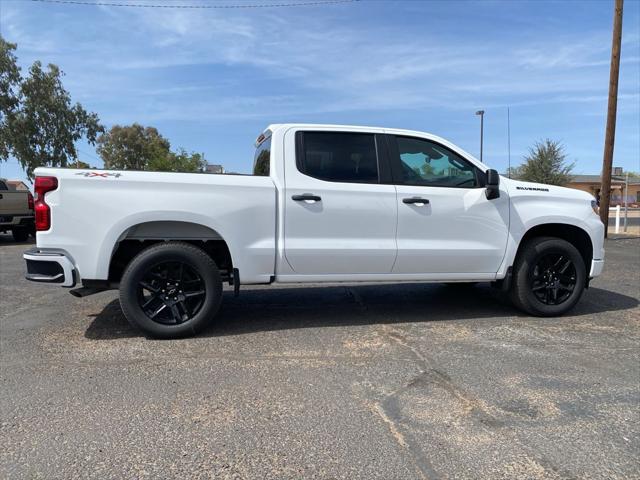 2026 Chevrolet Silverado 1500 4WD Crew Cab Short Bed Custom